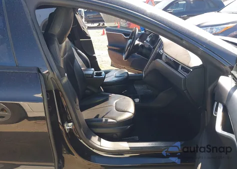 2015 Tesla Model S 70D/85D/P85D из США, поврежденный, VIN 5YJSA1E24FF114180